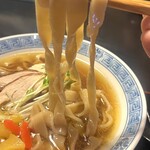 parade2 - 和風鶏醤油に武志　自家製手打ち極太平打ち麺