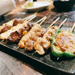 鳥名子 - 焼鳥の盛合せ