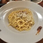 271713472 - 
