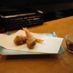 魚市 - ヒメジ唐揚げ