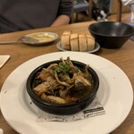 Uottoria TOSCANA 代々木店 - 大穴　きのこのアヒージョ