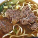 hómee KITCHEN - 「紅焼牛肉麺定食（醤油スープ）」のメイン