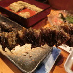 うな清 - ひと串に十数尾の尾先