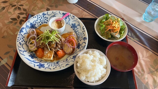 とまとりあ - 油川（食堂）の写真