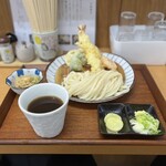 益ら男うどん - 料理写真: