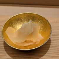 美登利 昌 - 