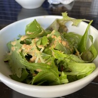 Ginger’s Beach Omiya - サラダは野菜のすりおろしドレ（特に人参）がおいしいです