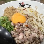 ラー麺 陽はまた昇る - まぜそば(〆のご飯付) 950円