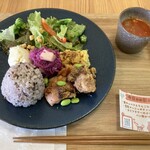 ひまわりカフェ×タニタカフェ - 