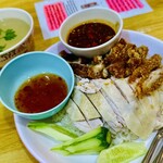 スクンヴィット38屋台広場 - カオマンガイMIX