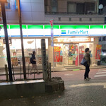 ファミリーマート - 外観写真: