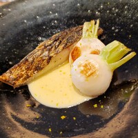 RESTAURANT SALT - 