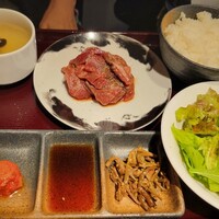 焼肉 たまき家 - 