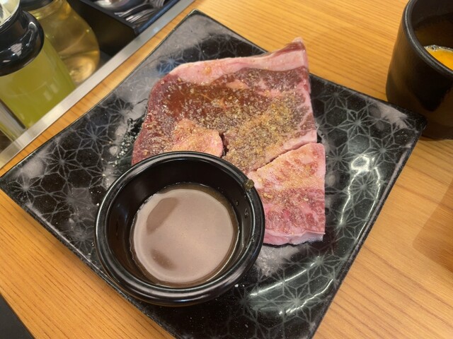 幸せの焼肉食べ放題 かみむら牧場 船橋宮本店のご予約 - 大神宮下/焼肉