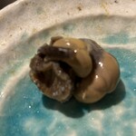 和さび - つぶ貝、くるりとむけました