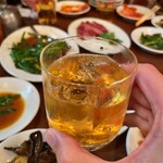 麗郷 - これが佳花陳酒(金木犀の花を漬けている)