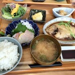 かかの掌 - 神島定食