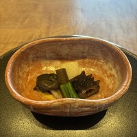 柏屋 大阪千里山 - 先付　左から順に平茸　木耳　牛蒡　芹　烏賊　金子(海鼠)下に黄身酢？系の酢が敷いてありました。