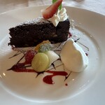 レオーネ・マルチアーノ - 