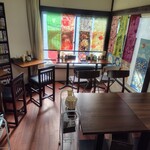 ロマンシング とんかつキッチン たぐ - 