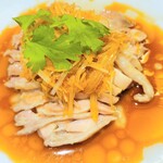 陳家私菜 銀座店 - 大山鶏蒸しネギ生姜香味ソースがけ