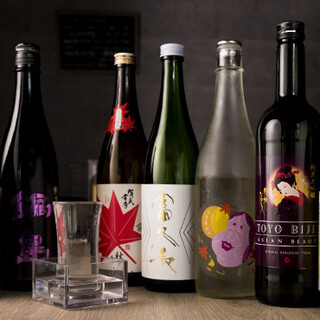 日本酒やビールにワインまで、料理と楽しむ様々なドリンク♪