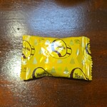 キッチン ブルー グローブ - お菓子のアップ