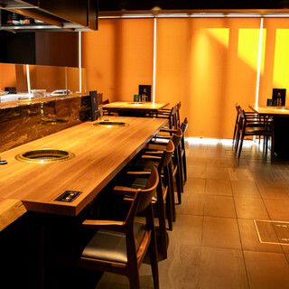 落ち着きのあるおしゃれな空間◆夜景の見える個室完備