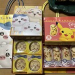 東京ばな奈の木 - ちいかわとポケモンの東京バナナ