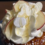 パティスリー リョーコ - 生クリームもたっぷり