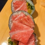 百蔵食堂 - ボリュームと弾力ありすぎてハサミで切って食べた○