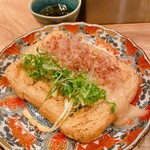 キツネ日和 - 名物お揚げ