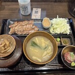 炭火焼和めし処 しんぱち食堂 - 豚バラ黒胡椒焼き定食、ご飯大　1023円
      ねぎとろ　99円