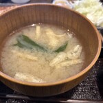 炭火焼和めし処 しんぱち食堂 - 味噌汁❗️