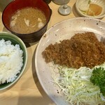 丸一 - ランチサービス　ひれかつ定食　1600円