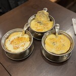 トマト - 和牛ビーフジャワカレー（チーズトッピング）  ビーフタンカレー（チーズトッピング）  仔牛のミルクカレー（チーズトッピング）