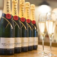 モエ・エ・シャンドン・アンペリアル 「MOET & CHANDON IMPERIAL」　(グラス)
