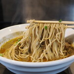 弘明寺丿貫 - エイ肝の焦がしバター蕎麦の麺