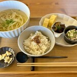 com - 料理写真:ごはんセット