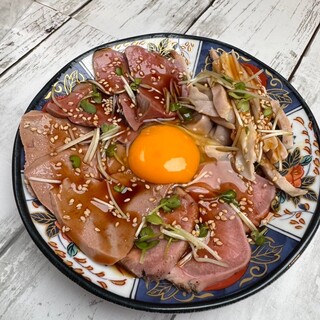 東京大塚のれん街 ブタマミレ_1