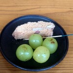SACUCU - デザート　シャインマスカットと焼き菓子