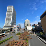 焼肉 黄金の牛 - 秋晴れの上尾駅前