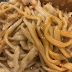 ラーメン 鷹の目 - まぜまぜアップ