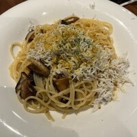 パージナ イタリアン ファイアワークス プラス カフェ ～薪焼きイタリアンとワイン～ - 