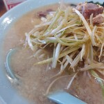 ニューラーメンショップ主水 花棒曳舟店 - ネギラーメン（並）