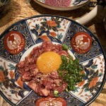 博多焼肉 結 - 馬肉ユッケ