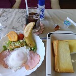 きんぎょ - モーニング。600円