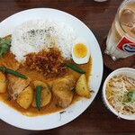 喫茶 タビビトの木 - 