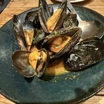 アローラ - ムール貝フレッシュトマトソース