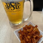 焼肉やっちゃん - 生ビール&キムチ（切り干し）